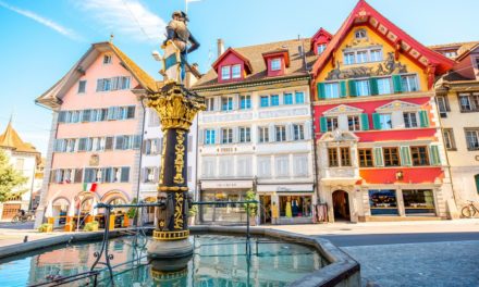 Handelsregisteramt Zug akzeptiert Kryptowährungen als Zahlungsmittel