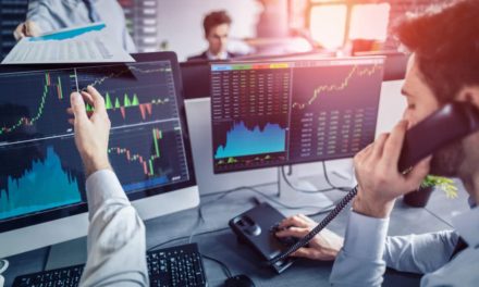 Bitcoin-Preissturz: Krypto-Börsen kämpfen mit großem Andrang