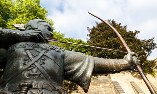 Im Kampf gegen Armut? Robinhood will Coinbase die Stirn bieten