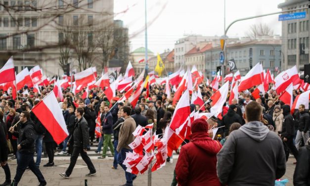 Nach Protesten in Polen: Keine Steuern mehr auf Kryptowährungen