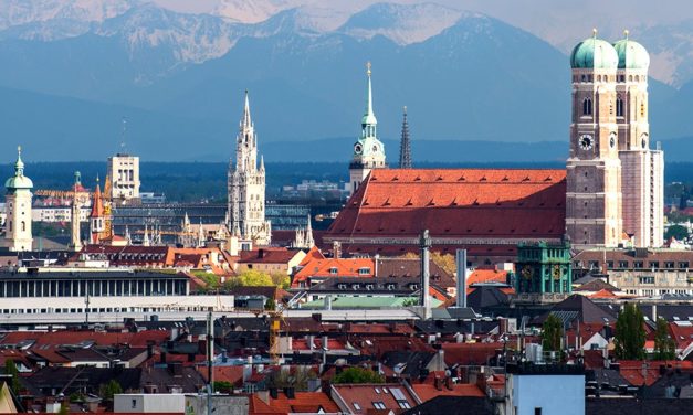 Auftakt zur Blockchain-Konferenz 2019