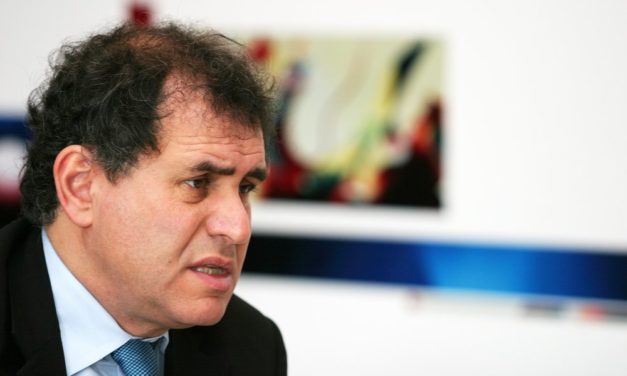 Das Meinungs-ECHO KW41: Bitcoin-Bär Roubini vor dem US-Senat
