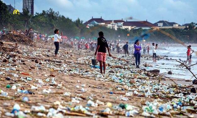 Indonesien: Kunststoff-Recyclingzentren entlohnen Sammler mit eigenem Token