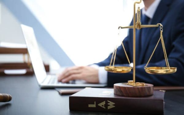 Bitcoin & Recht: Winheller startet KryptoLogisch