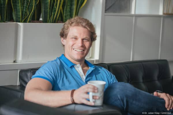 Dr. Julian Hosp im Interview: „Die letzten zwei Wochen waren wirklich hart“