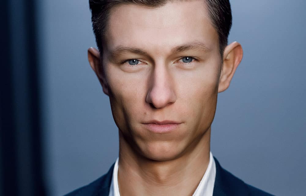 CEO Marcel Kuhs zum STO von AZHOS: „John McAfee war derjenige, der uns von einem ICO abgeraten hat“