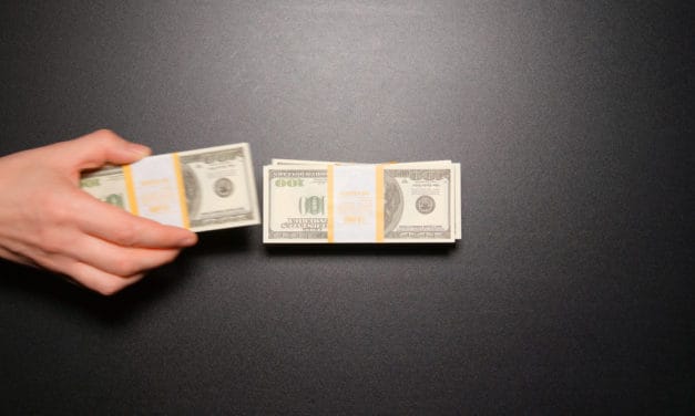 IWF diskutiert Strafzinsen auf Bargeld