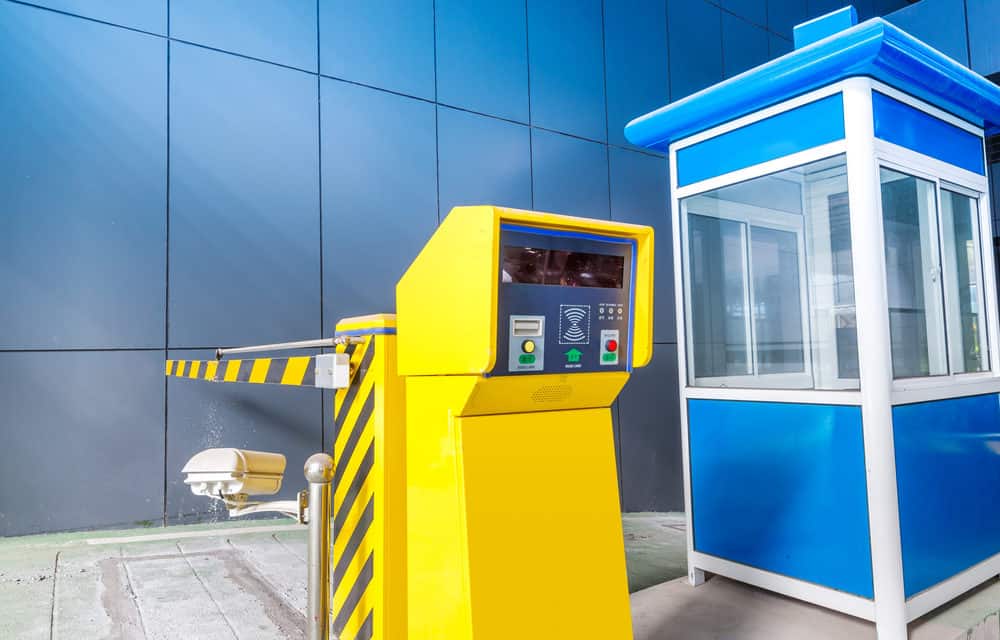 „IOTA“, sagte die Schranke zum Smartphone