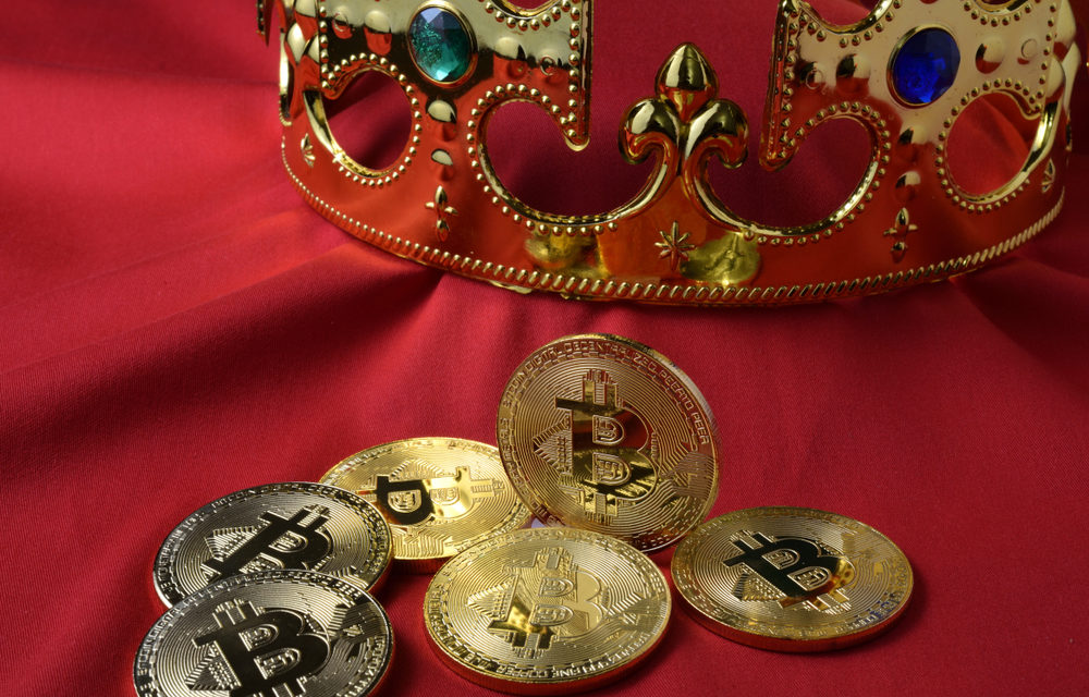 Bitcoin Scam Royal: Betrüger geben sich als Queen aus