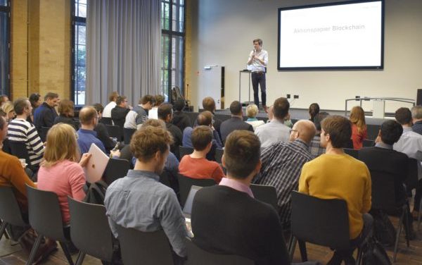 Paperthon des Bundesblock stellt Blockchain-Strategie auf den Prüfstand – „Aktuell ist die Verunsicherung noch sehr groß“