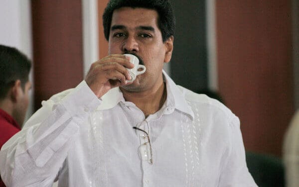Alle Jahre wieder: Venezuela: Maduro verschleudert Petros zu Weihnachten
