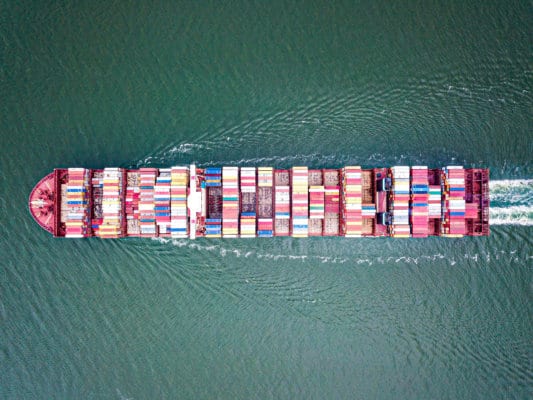 Blockchain-Technologie für Logistik: Größter Hafen Omans tritt IBM geführter TradeLens-Plattform bei