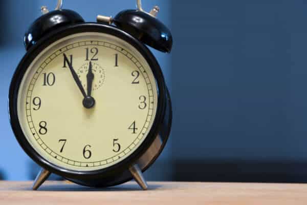 Besser spät als nie: 10 Wege, wie sich Banken der Blockchain-Technologie nähern können