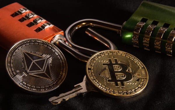 Krypto-Sicherheit: Kraken Security Labs demonstriert Sicherheitslücke in Trezor Wallets