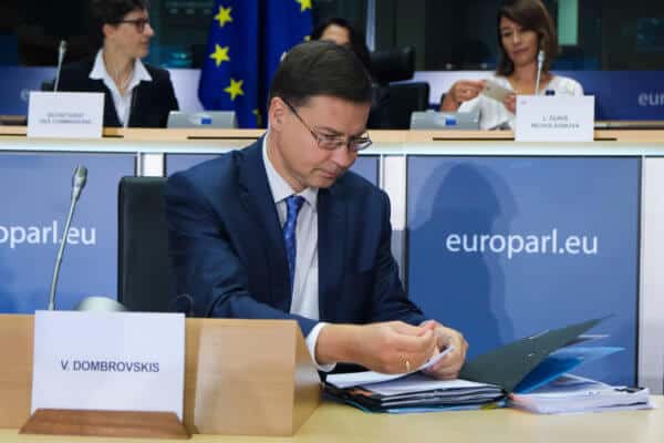 EU-Kommissar kritisiert Libra Association: Erneute Klatsche für Libra