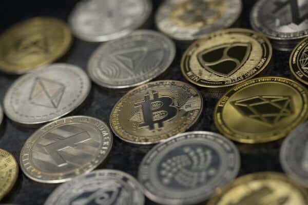 Jenseits von Bitcoin (BTC): Diese Altcoins dominieren den Krypto-Markt