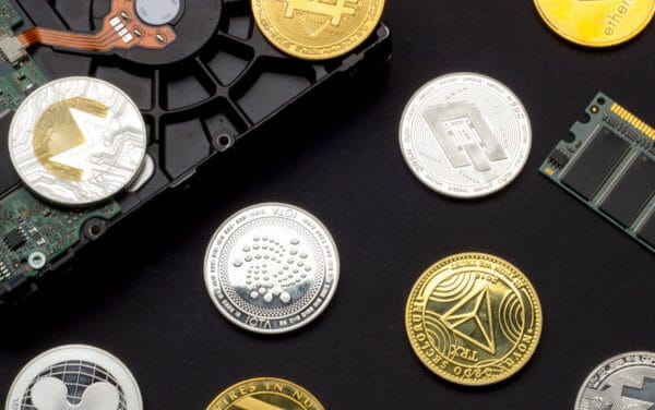 Gesamtmarktanalyse: Massiver Kursrutsch bei Bitcoin (BTC), Ripple (XRP) mit neuem Allzeittief