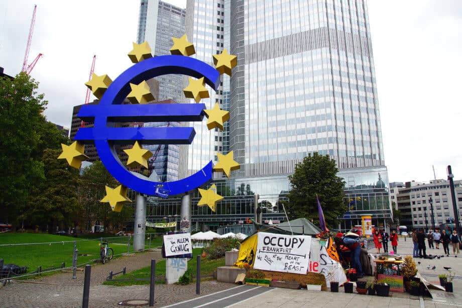 Finanzkrise verschoben? Banken reden Corona klein
