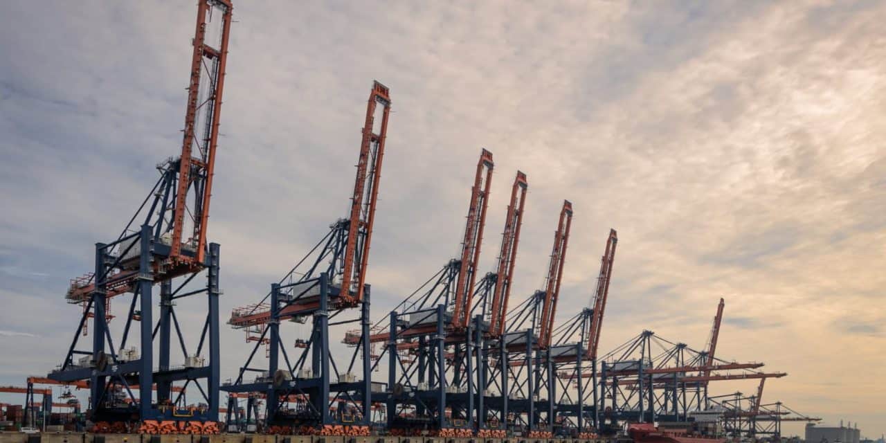 Hafen von Rotterdam testet Containerabfertigung per Blockchain-App