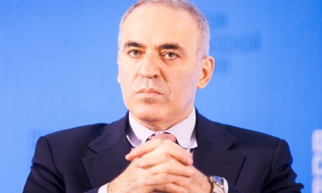 Schach-Legende Kasparov: Popularität von Bitcoin ist unvermeidlich