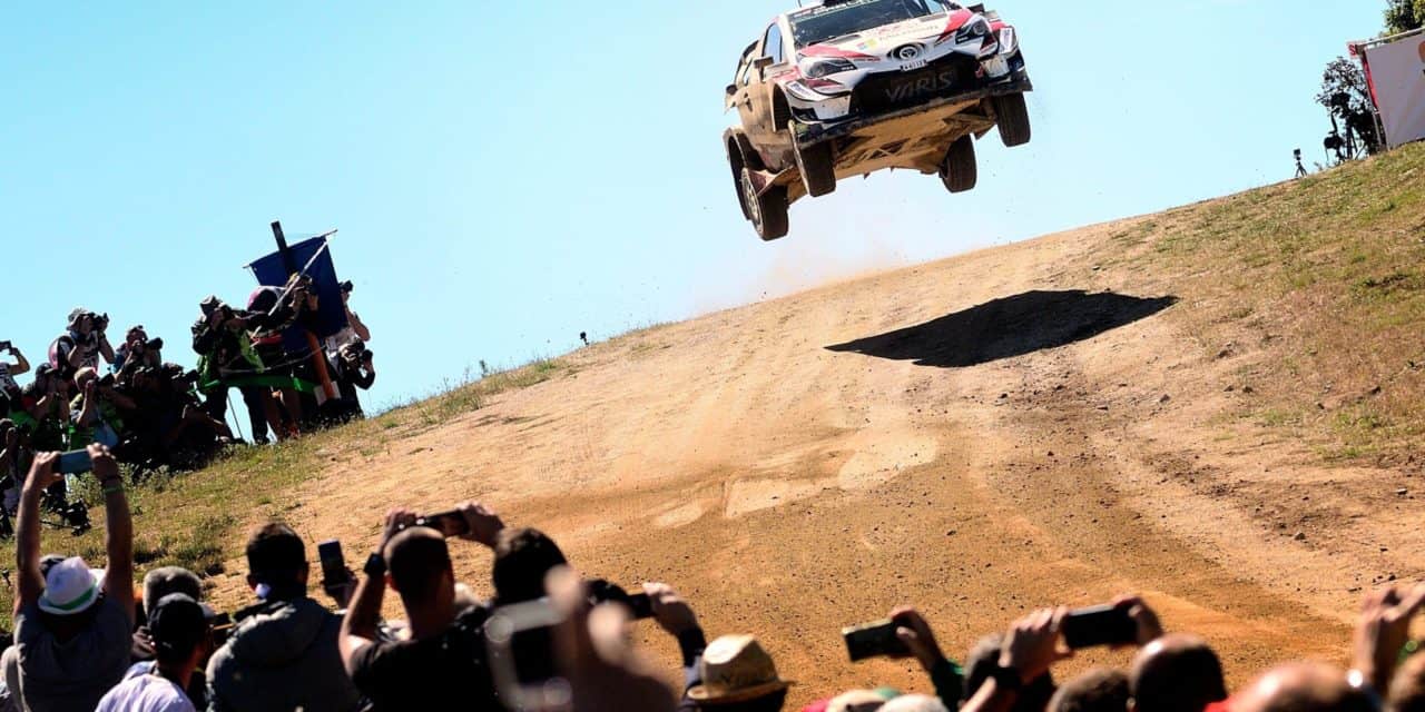 Bitcoin kämpft mit Schlüsselwiderstand, Altcoins-Rallye in vollem Gange