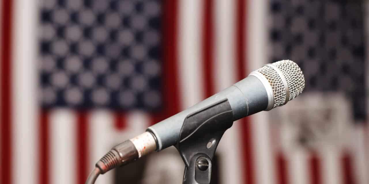 Wahlkampf: Pierce tritt mit Akon gegen Trump und Biden an