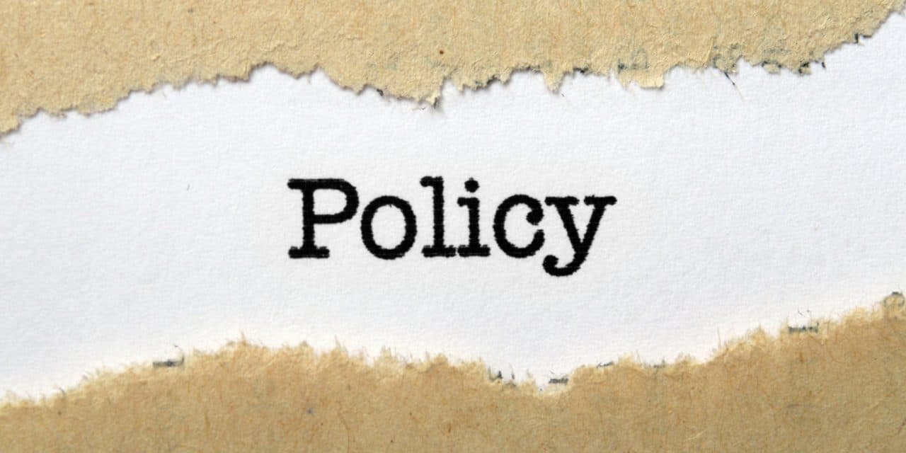 Brad Garlinghouse kritisiert die Unternehmenspolitik von Coinbase