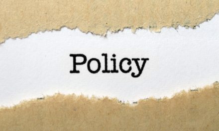 Brad Garlinghouse kritisiert die Unternehmenspolitik von Coinbase