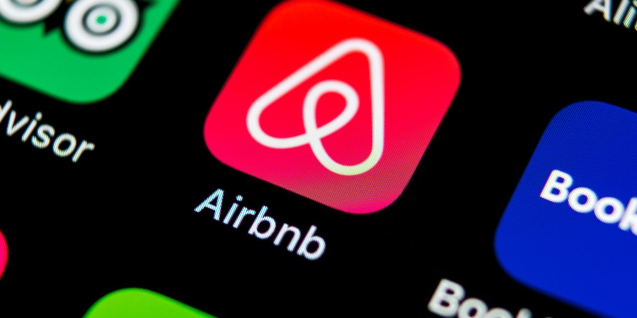 Airbnb vollzieht Börsengang – kommt die Bitcoin-Integration?