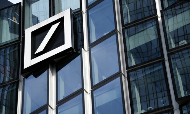 Deutsche-Bank-Umfrage: Bitcoin und US-Tech-Aktien nur Blasen?