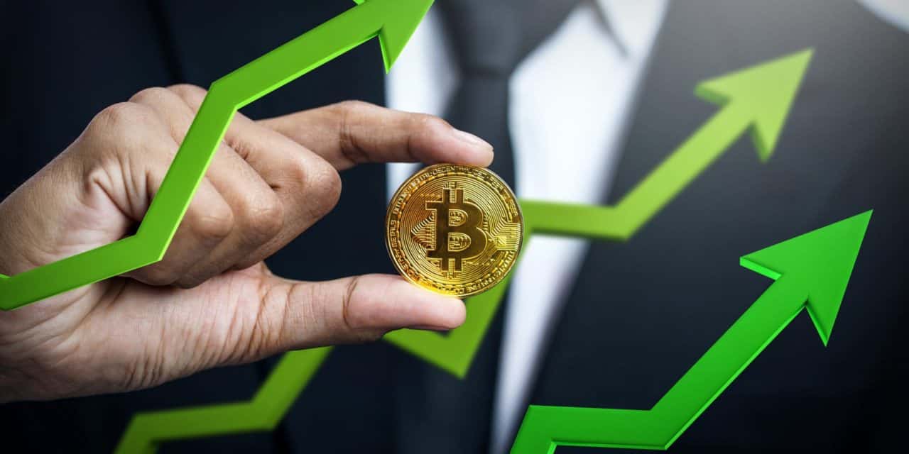 Bitcoin ist 2020 um 300 Prozent gestiegen: So machst du auch 2021 Rendite