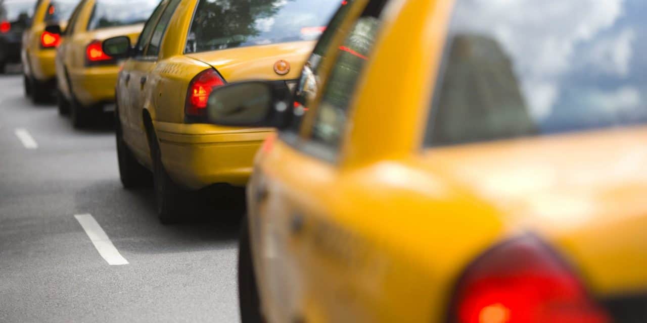 In England und Skandinavien rollen Taxis auf Ethereum