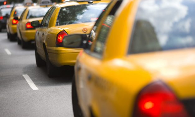 In England und Skandinavien rollen Taxis auf Ethereum