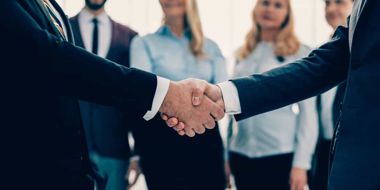 Amun Holdings: Prominente Unterstützung durch Cathie Wood