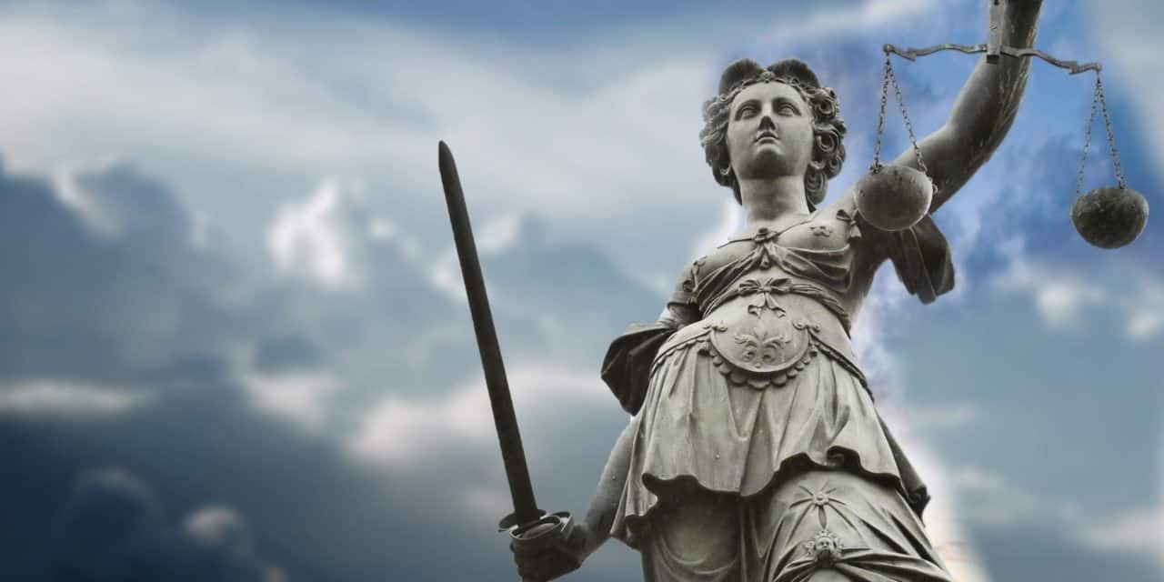 Plus Token Scam: Anwaltskanzlei Scheiber leitet Sammelverfahren ein