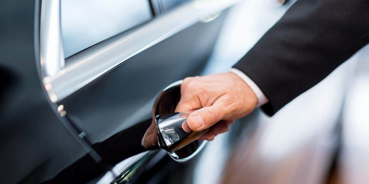 Porsche steigt ins NFT-Geschäft ein, geht Partnerschaft mit Fanzone ein