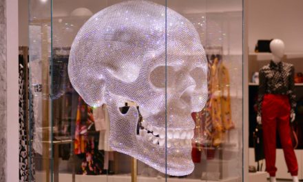 Luxuslabel Philipp Plein schaltet Krypto-Zahlungen für 15 Coins frei