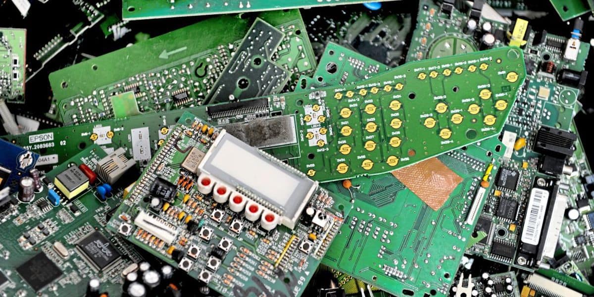 Recycling: Elektroschrott als Algenfutter