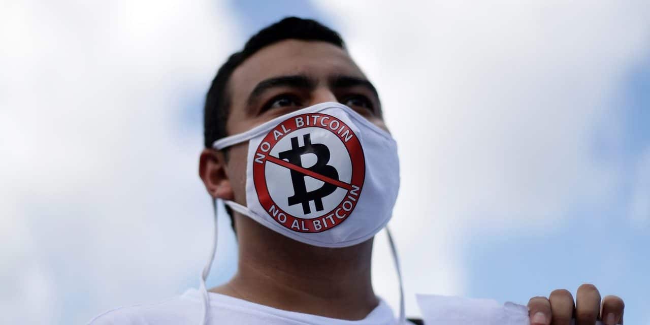 Kryptowährung Bitcoin mit Kurssturz: Wallet „Chivo“ in El Salvador und Coinbase mit Problemen