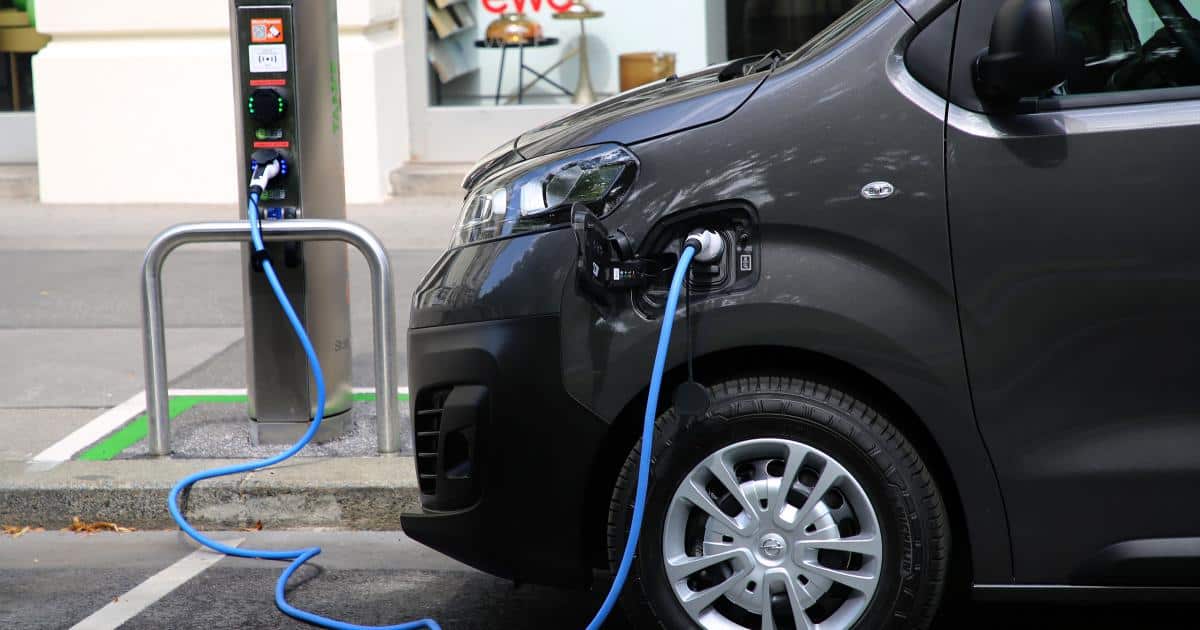 Kipppunkt erreicht: Mehr neue E-Autos als Diesel-Pkw in Niederösterreich