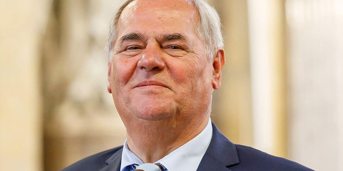 Historiker Arnold Suppan wird wieder Vizepräsident der ÖAW