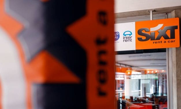 Sixt schraubt Prognose stark nach oben