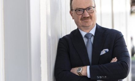 IHS: Das lange Warten auf Herrn Professor Feld