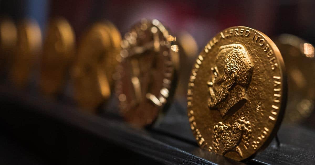 Streng geheim und hinter Vorhängen: Wie der Medizinnobelpreis bestimmt wird