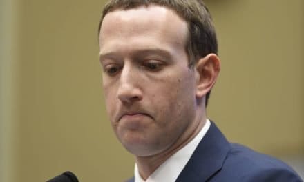 Total-Ausfall von Facebook und Whatsapp kostet Mark Zuckerberg Milliarden