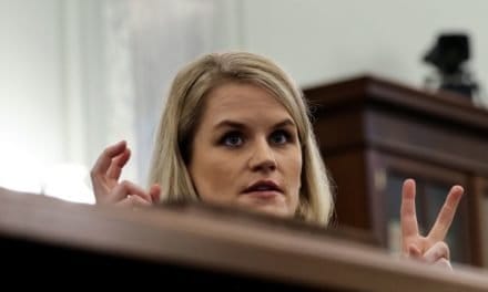 Facebook-Whatsapp-Totalausfall: US-Senat fordert Zerschlagung, Whistleblowerin fordert Algorithmen-Einblick