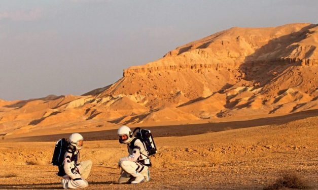 Start von Simulation einer Marsmission mit Helikopter-Tests