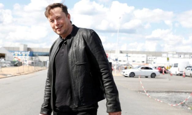 Gemma Tesla schauen: Gigafabrik nahe Berlin öffnete Pforten