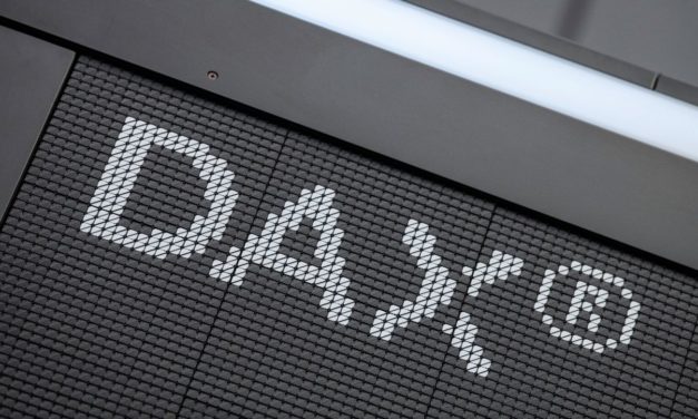 Börse: Dax bleibt unter Druck