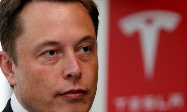 Aktionärstreffen: Tesla-Aktionäre verpassen Konzernführung Dämpfer wegen Diskriminierungs-Urteil